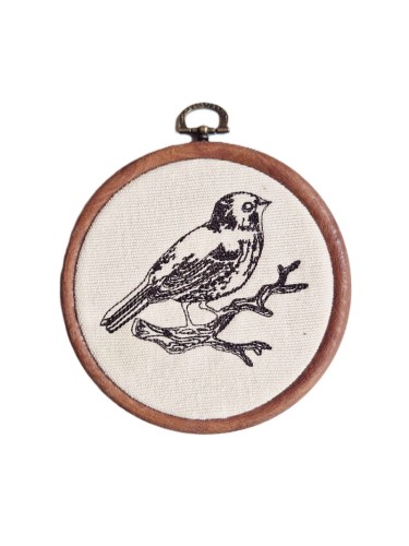 tamborek z haftownym ptaszkiem w stylu vintage