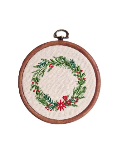 tamborek z haftowanym świątecznym wieńcem