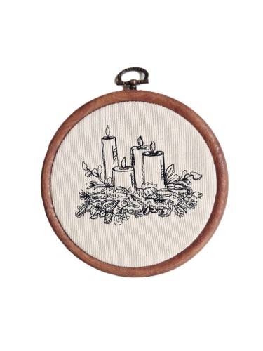 taborek z haftowanym stroikiem świątecznym